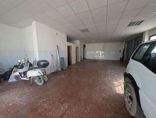 Casa adosada en venta en Alcaudete