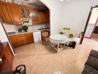 Casa adosada en venta en Martos