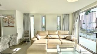 Piso en venta en Cala de Finestrat en Finestrat