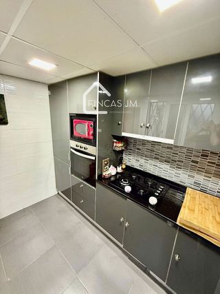 Piso en venta en Sants-Badal en Barcelona
