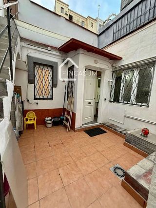 Piso en venta en Sants-Badal en Barcelona