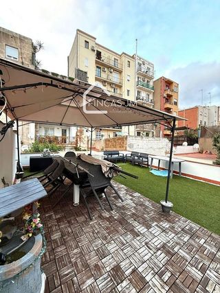 Piso en venta en Sants-Badal en Barcelona