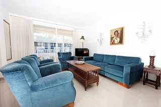 Piso en venta en Playa de la Fontanilla en Marbella