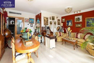 Dúplex en venta en Bola de Oro - Serrallo en Granada