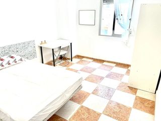 Piso en venta en Carranque - Haza Cuevas en Málaga