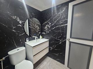 Piso en venta en Los Naranjos - Las Brisas en Marbella