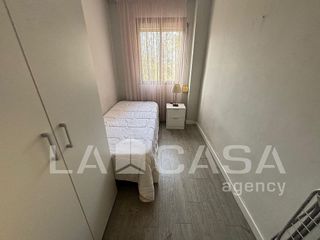 Piso en venta en La Granja-La Colina-Los Pastores en Algeciras