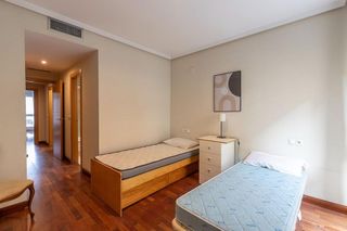 Piso en venta en Camino de Ronda - Rosaleda en Granada