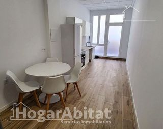 Piso en venta en Torrefiel en Valencia