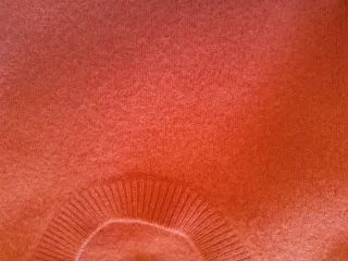 Jersey Uniqlo 100% Lana Naranja