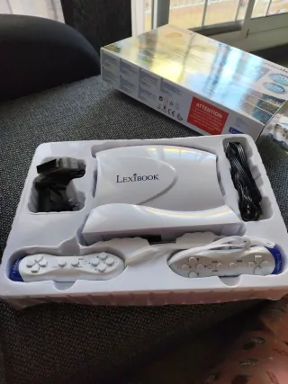 Consola Lexibook TV Game Console 200 juegos