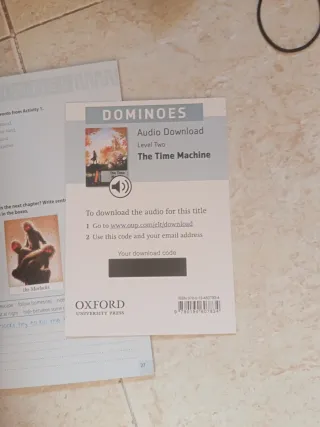 Wells, H: Dominoes: Level Two: The Time Machine