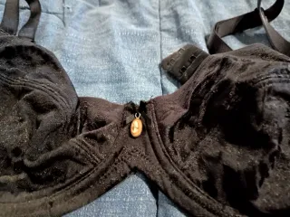 Reggiseno pizzo con cammeo