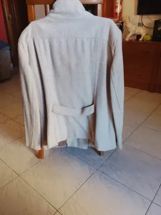 Chaquetón G3 Beige Talla 48