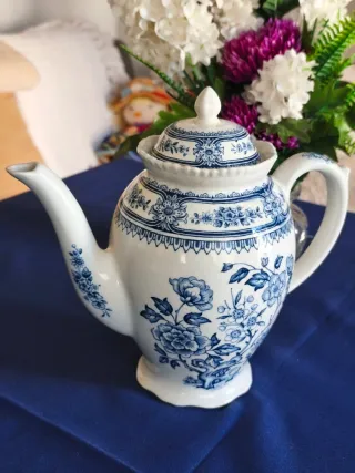 CAFETERA WOOD & SON'S BURSLEM. Porcelana inglesa.