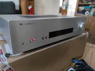 Amplificador Cambridge Audio CXA80 Plata