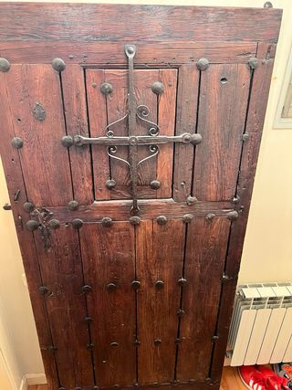 Puerta rústica madera maciza