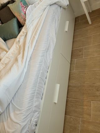 Cama Ikea Brimnes 140x200