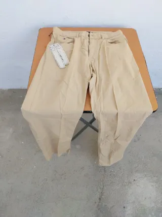 Pantalón Tommy Hilfiger Beige Talla 33x34