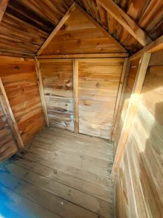 Caseta infantil madera