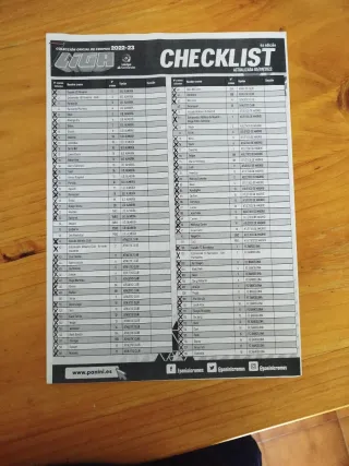 Álbum cromos Liga Este 2022/23 + cromos