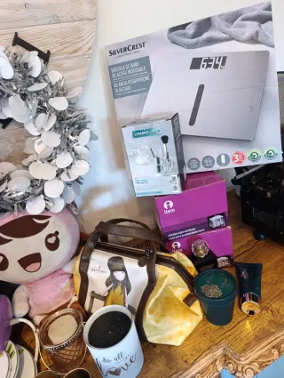 lote valor 300€ por solo 30€ algunos sin estrenar