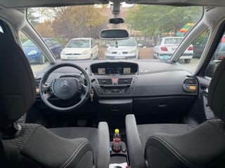 Citroen Grand C4 Picasso 2012