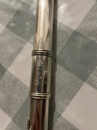 Flauta travesera con estuche