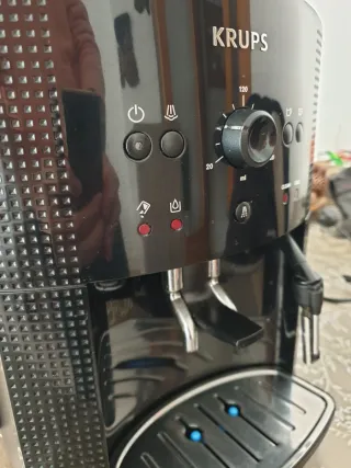 Cafetera Krups Superautomática Negra