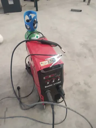 Soldadora Bester con bombona y cortadora