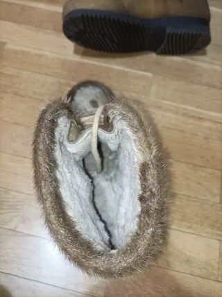 Botas antiguas piel natural