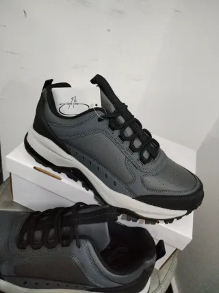 Scarpe sportive uomo N.42