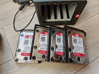 Synology DS414 + 8TB WD RED