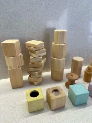 Bloques de madera sensoriales para bebé