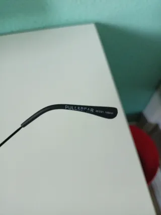 Gafas de sol Pull&Bear redondas negras