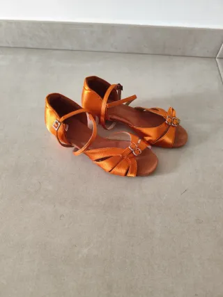 Zapatos de baile latino niña naranja