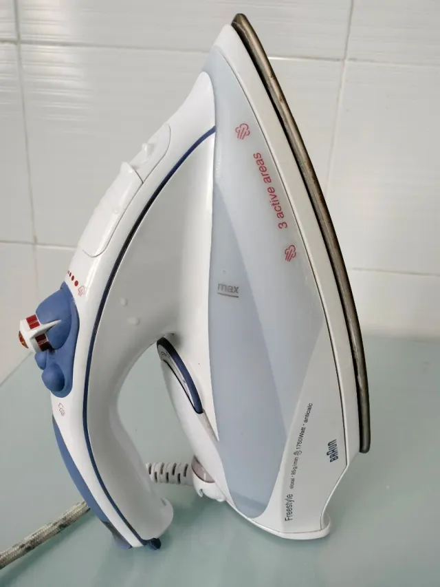 Plancha de vapor Braun Freestyle