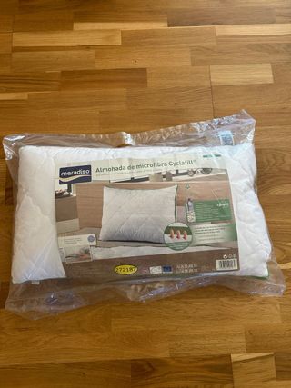 Almohada Meradiso Microfibra
