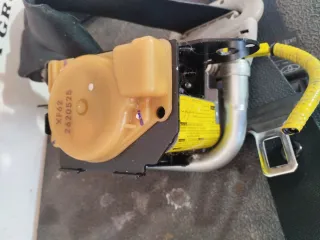 Cinturón Delantero Derecho Toyota Corolla 02-07