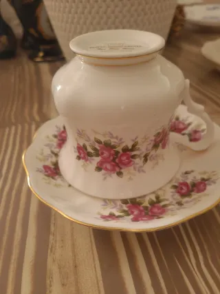 Taza y Platillo Royal Ascot society Rose.Coleccion