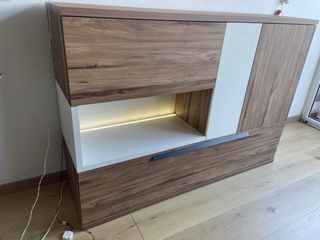 Bufet comedor madera y blanco