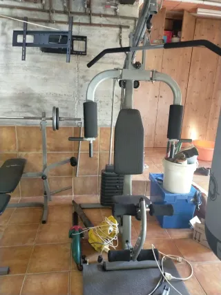 Máquina de musculación multifunción