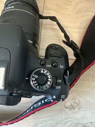 Canon EOS Rebel T3i + 2 Lentes + Cargador