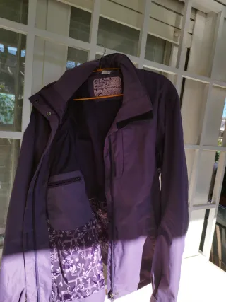 Anorak Quechua Mujer Lila Talla XL con capucha