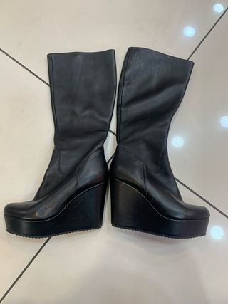 Stivali donna con plateau neri