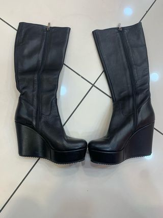 Stivali donna con plateau neri