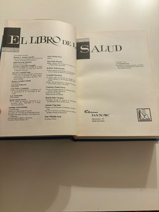 Libro antiguo sobre salud