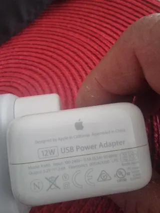 Cargador Apple con Cable USB