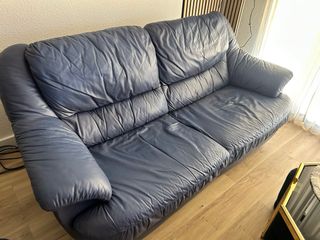 Divano in pelle blu