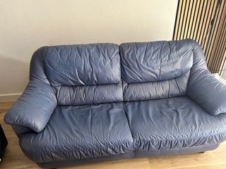 Divano in pelle blu
